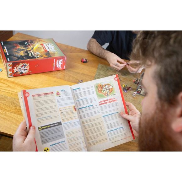 Fallout: Factions - 'Battle For Nuka-World' Starter Set - Picture 7 of 8